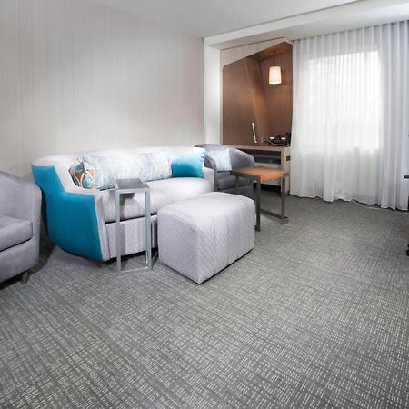 Courtyard Largo Medical Center Drive Hotel Buitenkant foto